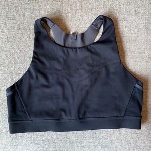 Brooks 3 pocket sports bra